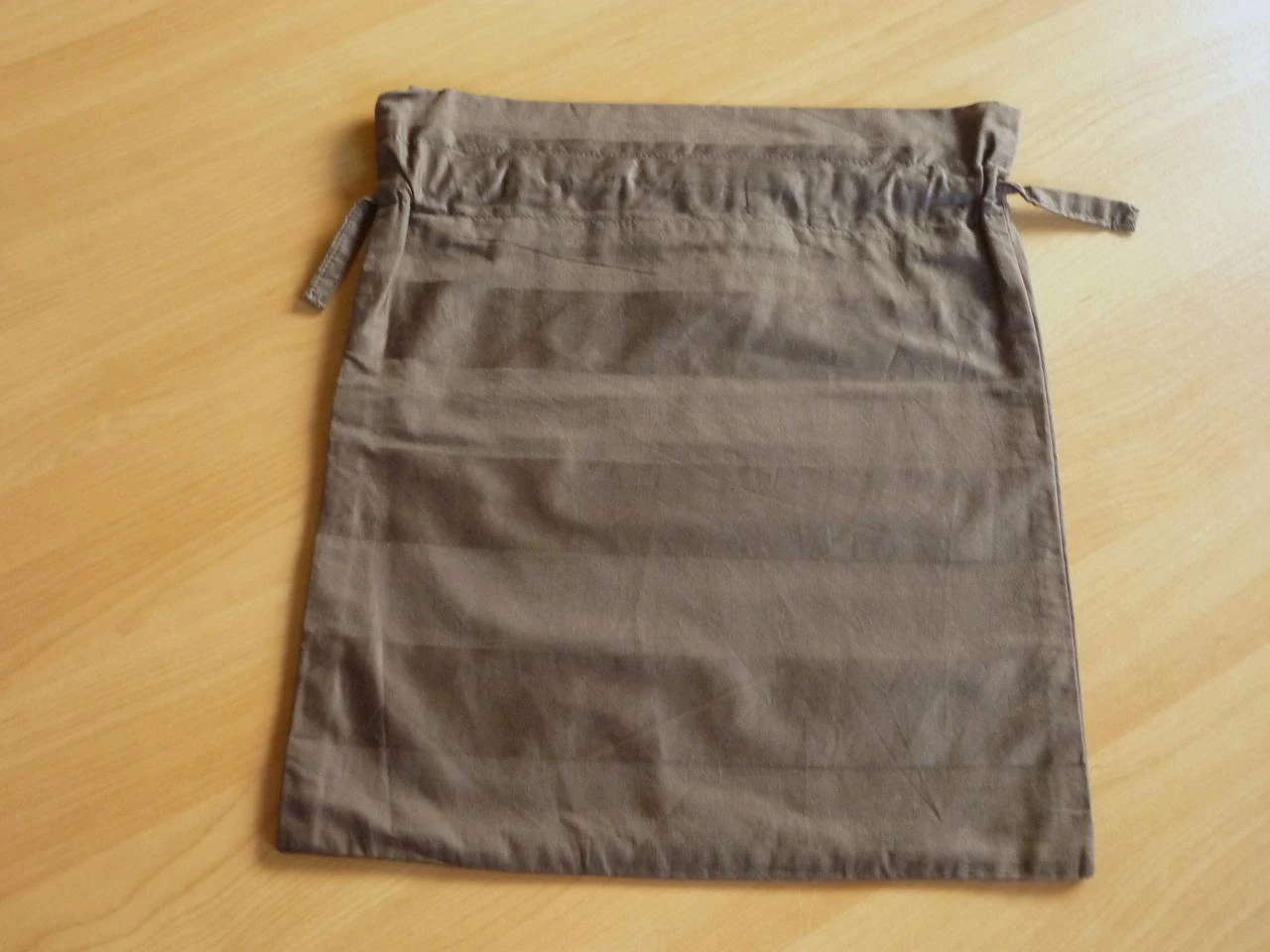 Bolsa de almacenamiento de algodón a rayas marrón oscuro, bolsa de almacenamiento para traje de viaje, funda con bolsillo fruncido, bolsa para ropa – photo 4